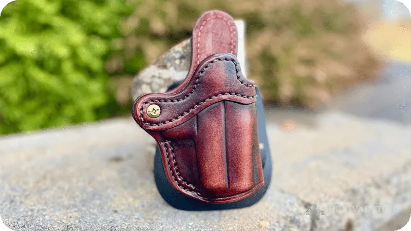 The 1791 Gunleather Paddle Holster