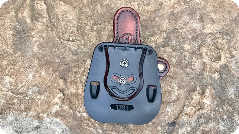 Jason showing the back of the 1791 Gunleather Paddle Holster