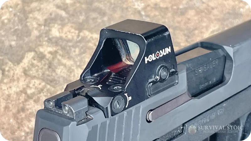 The rear of the Holosun 407K mounted to a pistol